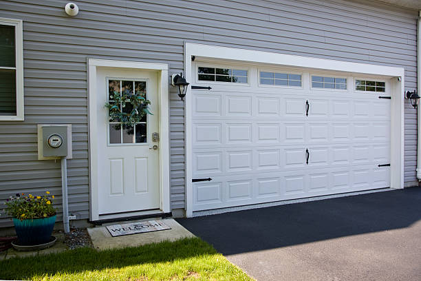 24/7 Emergency Garage Door Panel Replacement experts in Franklin, LA
